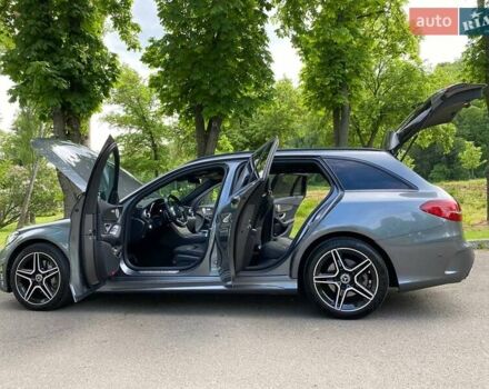 Сірий Мерседес Ц-Клас, об'ємом двигуна 2 л та пробігом 179 тис. км за 26900 $, фото 8 на Automoto.ua