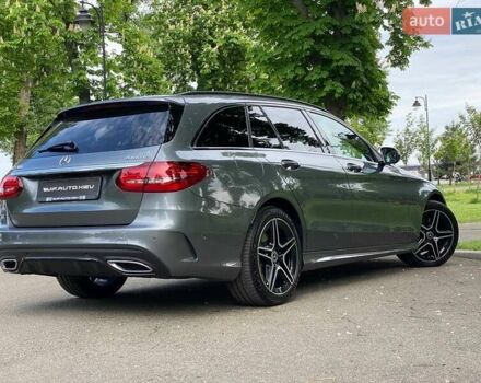 Сірий Мерседес Ц-Клас, об'ємом двигуна 2 л та пробігом 179 тис. км за 26900 $, фото 3 на Automoto.ua