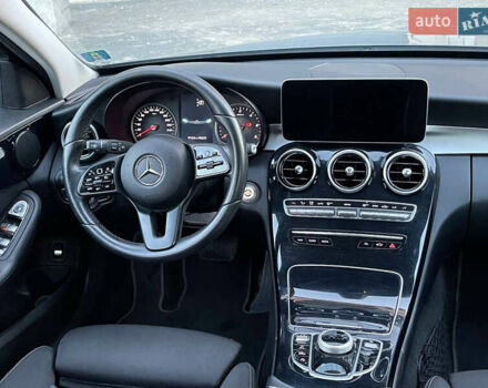 Серый Мерседес Ц-Класс, объемом двигателя 1.6 л и пробегом 200 тыс. км за 19250 $, фото 18 на Automoto.ua
