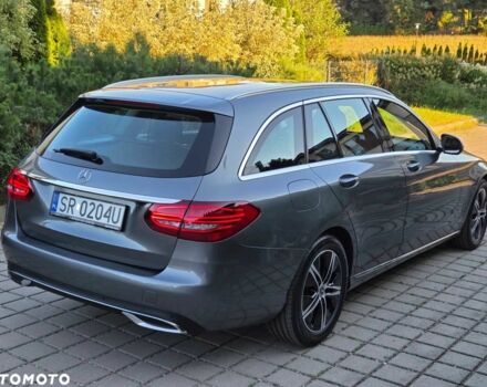 Серый Мерседес Ц-Класс, объемом двигателя 1.6 л и пробегом 325 тыс. км за 19838 $, фото 4 на Automoto.ua