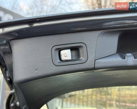 Сірий Мерседес Ц-Клас, об'ємом двигуна 1.6 л та пробігом 200 тис. км за 19900 $, фото 42 на Automoto.ua