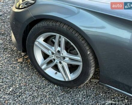 Сірий Мерседес Ц-Клас, об'ємом двигуна 1.6 л та пробігом 200 тис. км за 19900 $, фото 17 на Automoto.ua