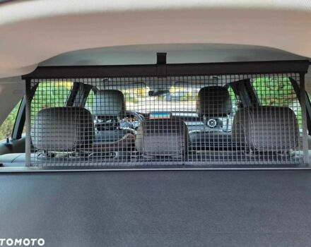 Серый Мерседес Ц-Класс, объемом двигателя 1.6 л и пробегом 325 тыс. км за 19838 $, фото 11 на Automoto.ua