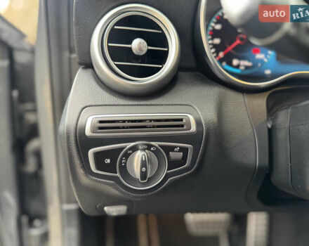 Серый Мерседес Ц-Класс, объемом двигателя 1.95 л и пробегом 223 тыс. км за 24000 $, фото 12 на Automoto.ua