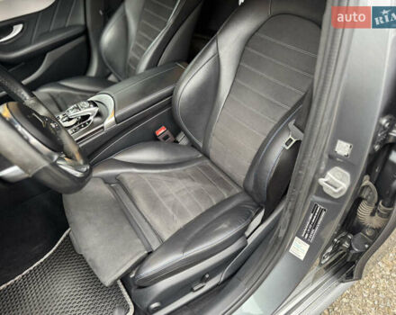 Серый Мерседес Ц-Класс, объемом двигателя 1.95 л и пробегом 223 тыс. км за 24000 $, фото 11 на Automoto.ua