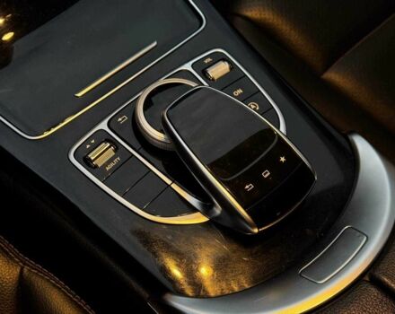 Серый Мерседес Ц-Класс, объемом двигателя 0 л и пробегом 137 тыс. км за 16000 $, фото 10 на Automoto.ua