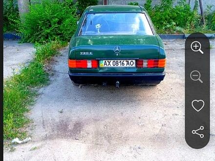 Серый Мерседес Ц-Класс, объемом двигателя 2 л и пробегом 360 тыс. км за 1414 $, фото 1 на Automoto.ua