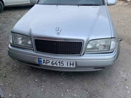 Мерседес Ц-Класс 1994 в Запорожье на Automoto.ua Серый Мерседес Ц-Класс, объемом двигателя 2.8 л и пробегом 300 тыс. км за 1900 $, фото 1 на Automoto.ua