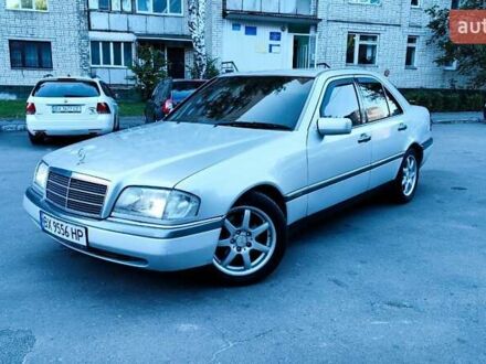 Мерседес Ц-Класс 1995 в Хмельницком на Automoto.ua Серый Мерседес Ц-Класс, объемом двигателя 1.8 л и пробегом 394 тыс. км за 4200 $, фото 1 на Automoto.ua