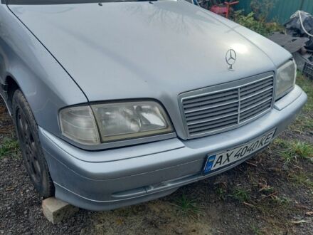 Мерседес Ц-Класс 1997 в Чугуеве на Automoto.ua Серый Мерседес Ц-Класс, объемом двигателя 2.2 л и пробегом 399 тыс. км за 3500 $, фото 1 на Automoto.ua