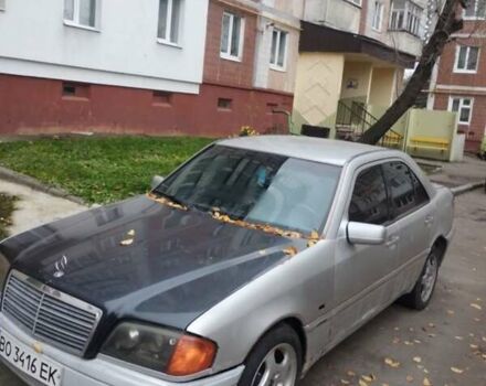 Серый Мерседес Ц-Класс, объемом двигателя 2.8 л и пробегом 460 тыс. км за 2350 $, фото 1 на Automoto.ua
