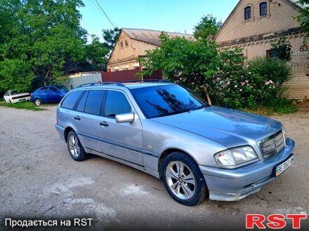 Мерседес Ц-Класс 1998 в Запорожье на Automoto.ua Серый Мерседес Ц-Класс, объемом двигателя 1.8 л и пробегом 320 тыс. км за 3400 $, фото 1 на Automoto.ua