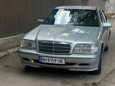 Мерседес Ц-Класс 1999 в Одессе на Automoto.ua Серый Мерседес Ц-Класс, объемом двигателя 1.8 л и пробегом 293 тыс. км за 4100 $, фото 1 на Automoto.ua