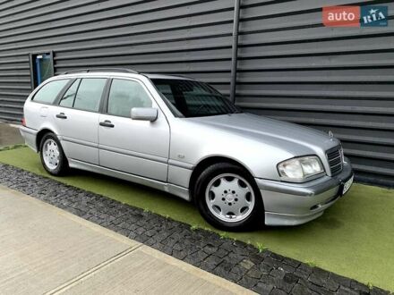 Мерседес Ц-Класс 2000 в Сокале на Automoto.ua Серый Мерседес Ц-Класс, объемом двигателя 2.2 л и пробегом 377 тыс. км за 3450 $, фото 1 на Automoto.ua