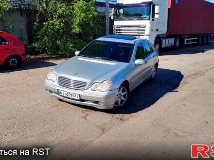 Мерседес Ц-Класс 2000 в Белой Церкве на Automoto.ua Серый Мерседес Ц-Класс, объемом двигателя 2.1 л и пробегом 0 тыс. км за 4750 $, фото 1 на Automoto.ua