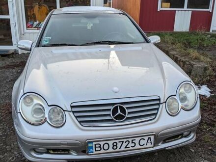 Серый Мерседес Ц-Класс, объемом двигателя 2 л и пробегом 222 тыс. км за 4299 $, фото 1 на Automoto.ua