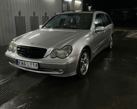 Серый Мерседес Ц-Класс, объемом двигателя 2.7 л и пробегом 308 тыс. км за 2600 $, фото 1 на Automoto.ua