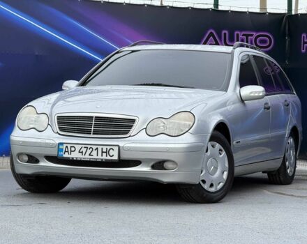Мерседес Ц-Клас 2001 у Запоріжжя на Automoto.ua Сірий Мерседес Ц-Клас, об'ємом двигуна 2 л та пробігом 228 тис. км за 5499 $, фото 1 на Automoto.ua
