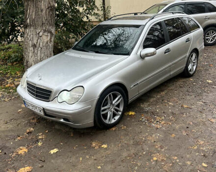 Сірий Мерседес Ц-Клас, об'ємом двигуна 2.2 л та пробігом 349 тис. км за 4500 $, фото 1 на Automoto.ua