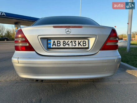 Мерседес Ц-Класс 2002 в Виннице на Automoto.ua Серый Мерседес Ц-Класс, объемом двигателя 1.8 л и пробегом 290 тыс. км за 3750 $, фото 1 на Automoto.ua