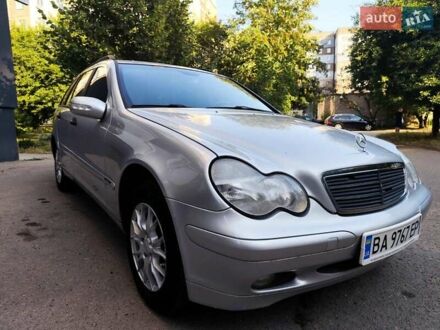 Мерседес Ц-Клас 2003 у Кропивницькому (Кіровограді) на Automoto.ua Сірий Мерседес Ц-Клас, об'ємом двигуна 1.8 л та пробігом 320 тис. км за 5500 $, фото 1 на Automoto.ua