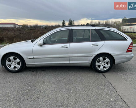 Сірий Мерседес Ц-Клас, об'ємом двигуна 2.15 л та пробігом 430 тис. км за 5200 $, фото 1 на Automoto.ua