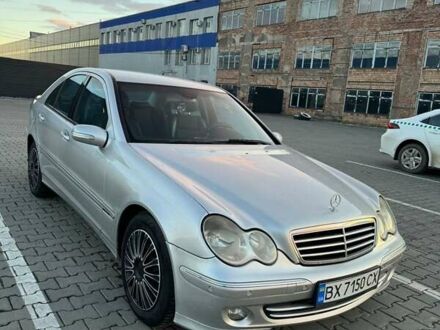 Серый Мерседес Ц-Класс, объемом двигателя 1.8 л и пробегом 325 тыс. км за 5200 $, фото 1 на Automoto.ua
