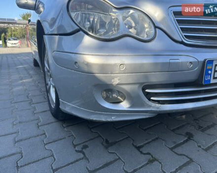 Серый Мерседес Ц-Класс, объемом двигателя 2.15 л и пробегом 284 тыс. км за 6000 $, фото 1 на Automoto.ua
