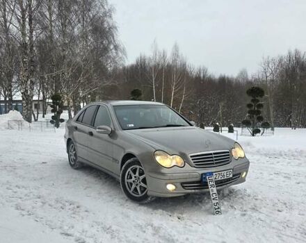 Сірий Мерседес Ц-Клас, об'ємом двигуна 2.2 л та пробігом 312 тис. км за 5900 $, фото 1 на Automoto.ua