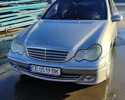 Серый Мерседес Ц-Класс, объемом двигателя 1.8 л и пробегом 150 тыс. км за 4500 $, фото 1 на Automoto.ua