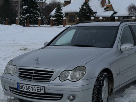 Сірий Мерседес Ц-Клас, об'ємом двигуна 1.8 л та пробігом 304 тис. км за 6500 $, фото 1 на Automoto.ua