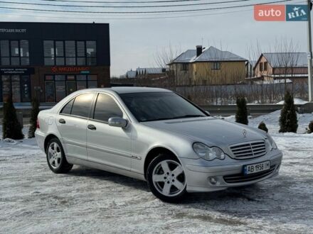 Сірий Мерседес Ц-Клас, об'ємом двигуна 1.8 л та пробігом 196 тис. км за 5600 $, фото 1 на Automoto.ua