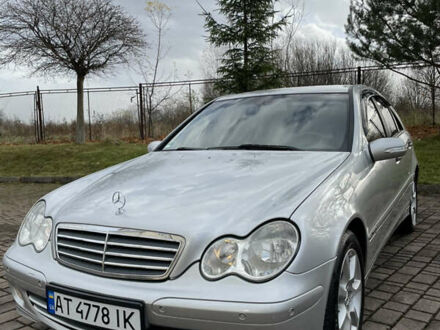 Серый Мерседес Ц-Класс, объемом двигателя 1.8 л и пробегом 211 тыс. км за 7770 $, фото 1 на Automoto.ua