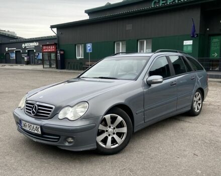 Серый Мерседес Ц-Класс, объемом двигателя 0 л и пробегом 450 тыс. км за 3000 $, фото 1 на Automoto.ua