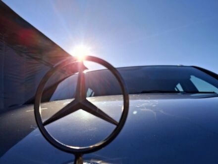 Мерседес Ц-Класс 2005 в Луцке на Automoto.ua Серый Мерседес Ц-Класс, объемом двигателя 0 л и пробегом 390 тыс. км за 6776 $, фото 1 на Automoto.ua