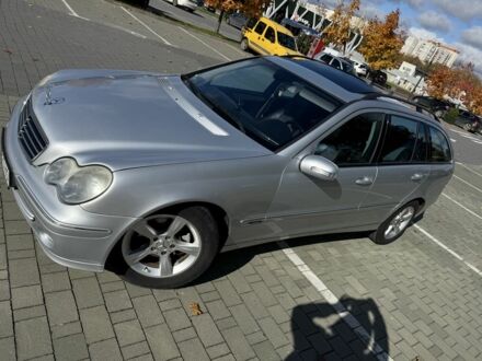 Сірий Мерседес Ц-Клас, об'ємом двигуна 1.8 л та пробігом 245 тис. км за 5899 $, фото 1 на Automoto.ua