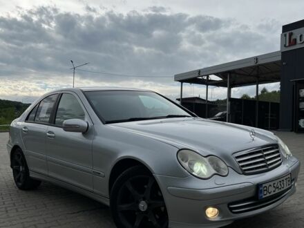 Мерседес Ц-Клас 2006 у Львові на Automoto.ua Сірий Мерседес Ц-Клас, об'ємом двигуна 1.8 л та пробігом 174 тис. км за 6999 $, фото 1 на Automoto.ua