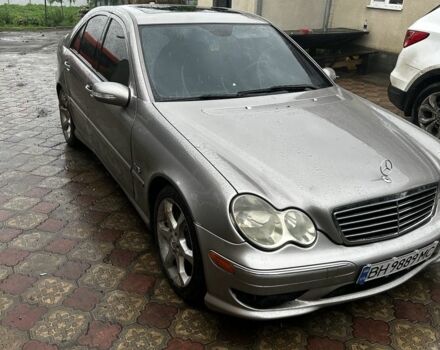 Сірий Мерседес Ц-Клас, об'ємом двигуна 3 л та пробігом 185 тис. км за 5500 $, фото 1 на Automoto.ua