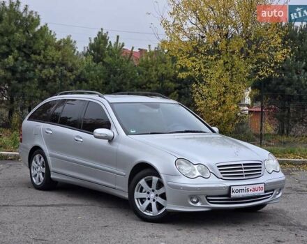 Сірий Мерседес Ц-Клас, об'ємом двигуна 2.2 л та пробігом 304 тис. км за 6999 $, фото 1 на Automoto.ua