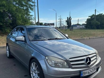 Сірий Мерседес Ц-Клас, об'ємом двигуна 1.8 л та пробігом 250 тис. км за 7700 $, фото 1 на Automoto.ua