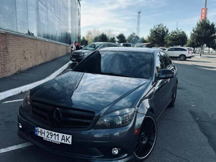 Сірий Мерседес Ц-Клас, об'ємом двигуна 3 л та пробігом 198 тис. км за 8499 $, фото 1 на Automoto.ua