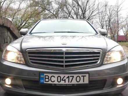 Мерседес Ц-Клас 2008 у Львові на Automoto.ua Сірий Мерседес Ц-Клас, об'ємом двигуна 2.1 л та пробігом 398 тис. км за 6900 $, фото 1 на Automoto.ua