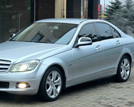 Серый Мерседес Ц-Класс, объемом двигателя 3 л и пробегом 190 тыс. км за 8200 $, фото 1 на Automoto.ua