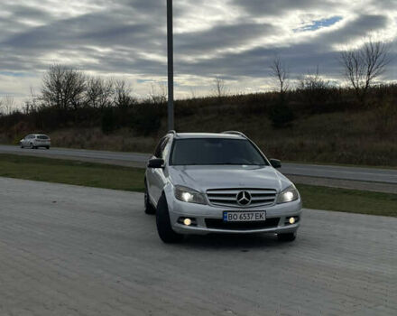 Серый Мерседес Ц-Класс, объемом двигателя 2.15 л и пробегом 310 тыс. км за 7950 $, фото 1 на Automoto.ua