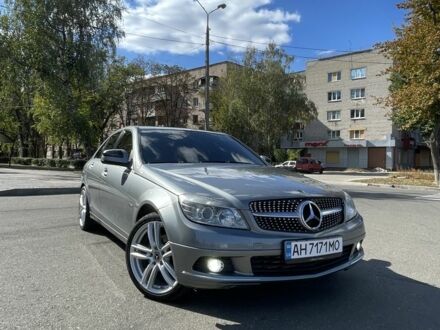 Сірий Мерседес Ц-Клас, об'ємом двигуна 2.1 л та пробігом 505 тис. км за 7000 $, фото 1 на Automoto.ua