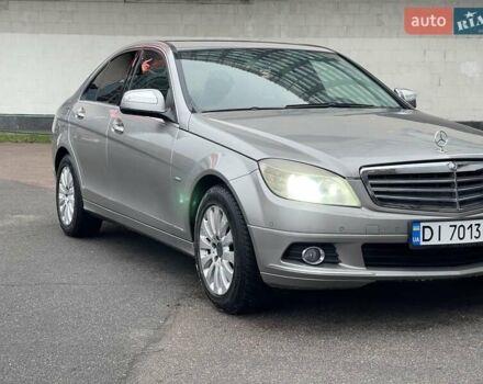 Серый Мерседес Ц-Класс, объемом двигателя 1.8 л и пробегом 188 тыс. км за 9200 $, фото 1 на Automoto.ua