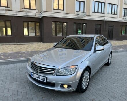Сірий Мерседес Ц-Клас, об'ємом двигуна 1.8 л та пробігом 275 тис. км за 8200 $, фото 1 на Automoto.ua