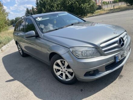 Мерседес Ц-Класс 2010 в Краматорске на Automoto.ua Серый Мерседес Ц-Класс, объемом двигателя 2.2 л и пробегом 250 тыс. км за 5286 $, фото 1 на Automoto.ua