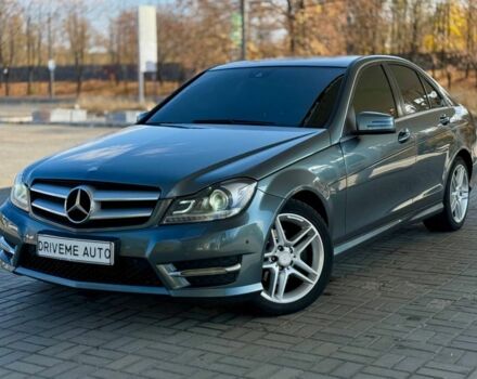 Сірий Мерседес Ц-Клас, об'ємом двигуна 0 л та пробігом 207 тис. км за 10299 $, фото 1 на Automoto.ua