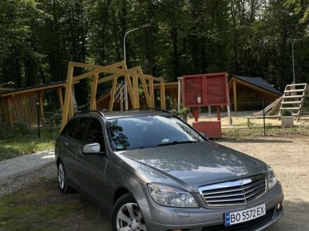 Сірий Мерседес Ц-Клас, об'ємом двигуна 2.1 л та пробігом 351 тис. км за 9803 $, фото 1 на Automoto.ua